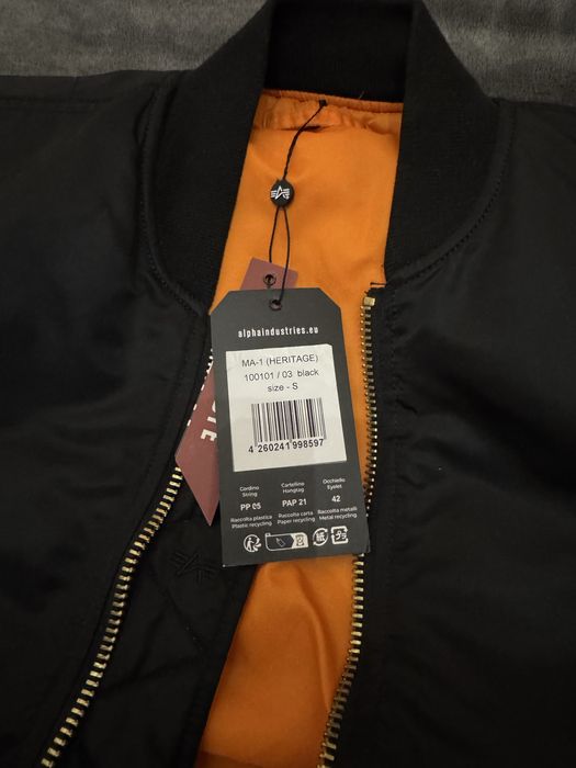 Alpha Indistries MA-1 Flight Jacket