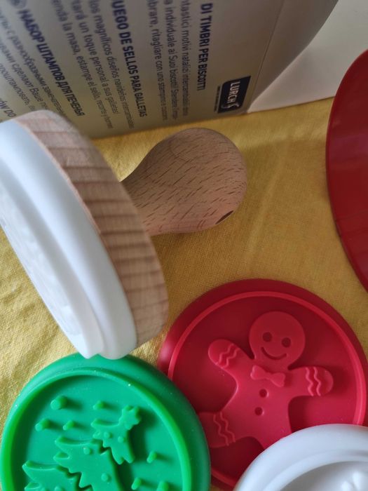 Фрмички за коледни сладки