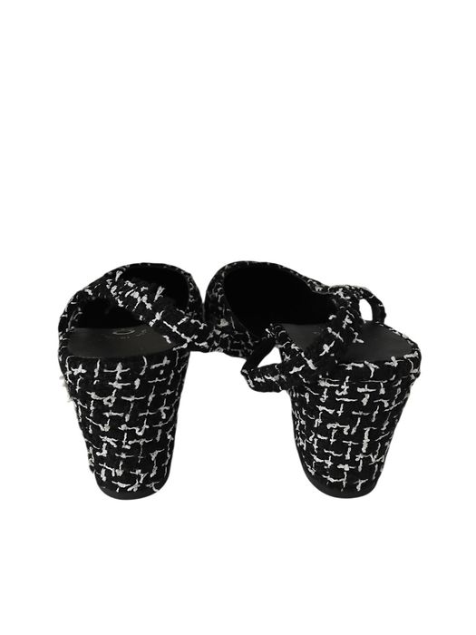 Chanel Tweed Slingback сандал