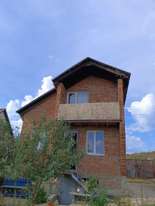 Продам дачу на Ахмирова