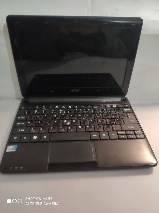 Продам нетбук acer