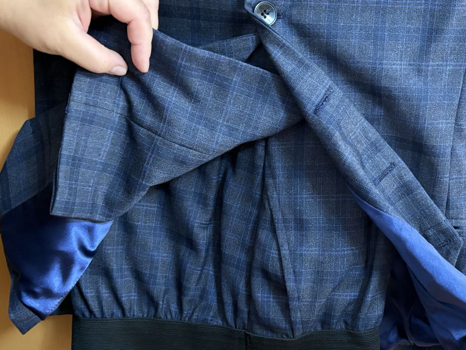 Costum pentru ocazii speciale.Vesta + pantaloni.