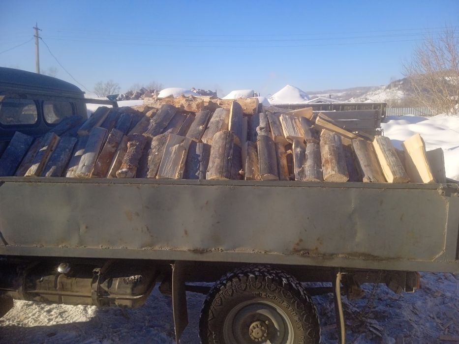 Продам дрова колотыми, чурками