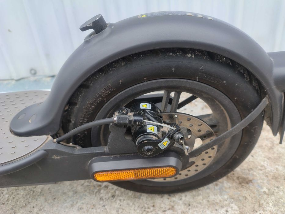 Trotineta electrica MI 365 essential ca noua