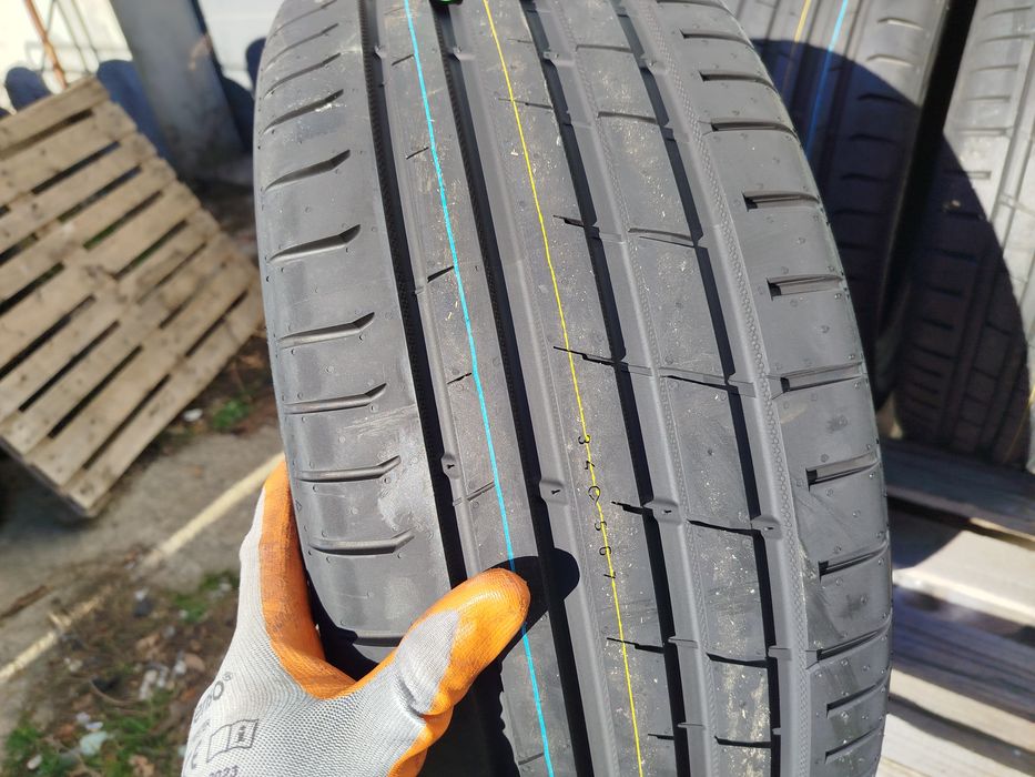 245/40/18 Нокиан ДОТ 2024 г - Чисто Нови