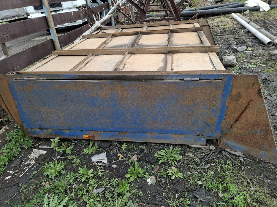 Продам полетник под прицеп в хорошем состояний.