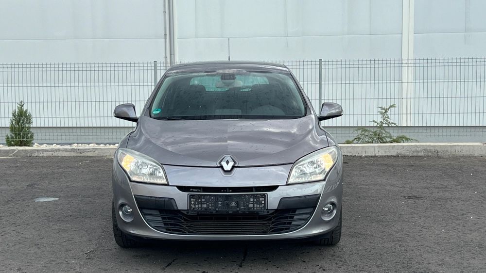 RENAULT Megane 2010 — imagine 2
