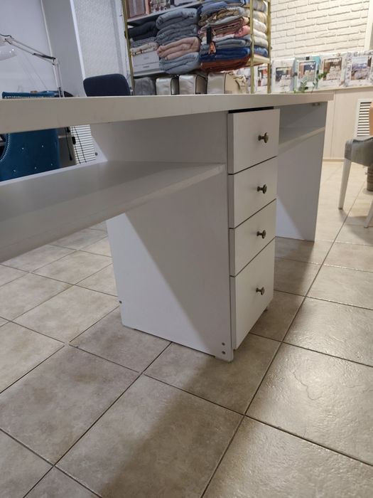 Продам офисный стол