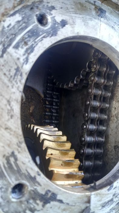 reductor raport 80 la 1 melcat coroana bronz si pinioane pe lanț..