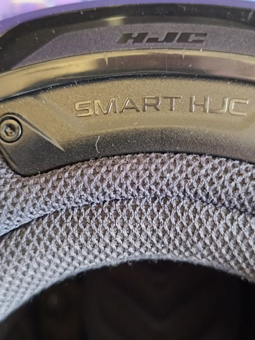 Мото шлем от бренда HJC i 10
