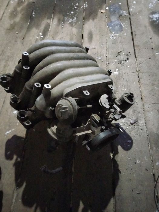 Запчасти на Ауди 100 с4