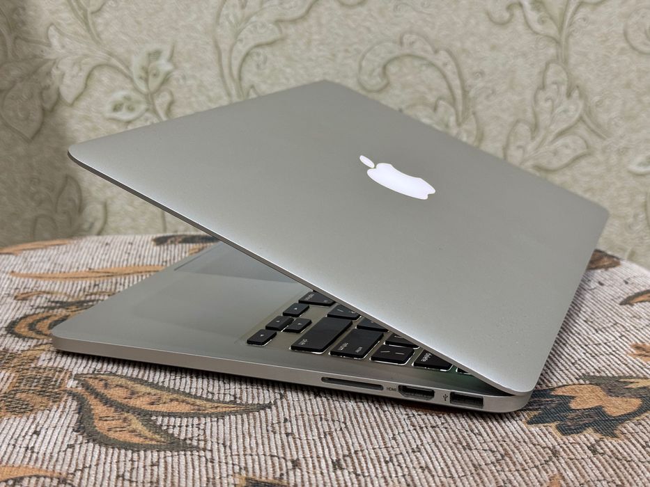 Apple MacBook Pro 13 inch Retina 2k