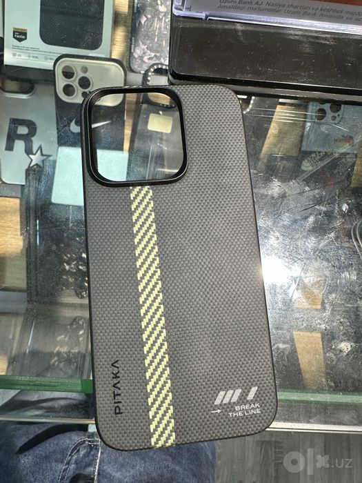 Чехол на Iphone 15 pro - pitaka оригинал