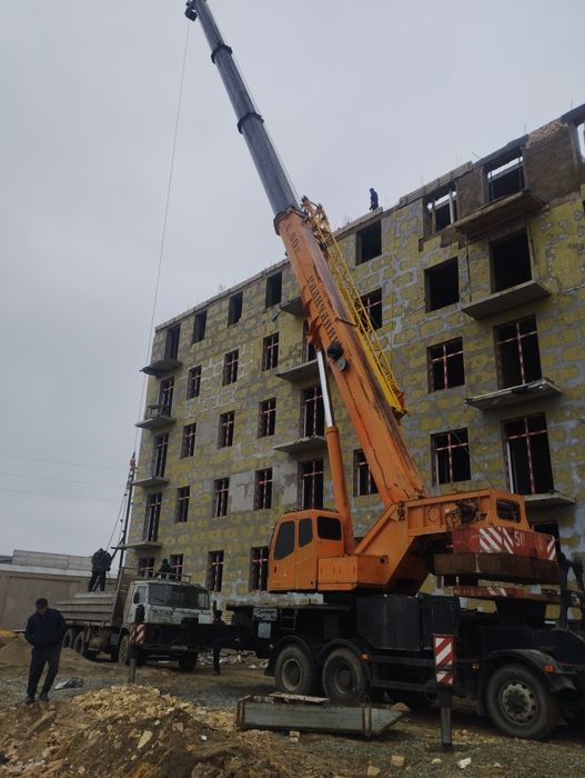 Avtokran xizmati 60 tonnalik