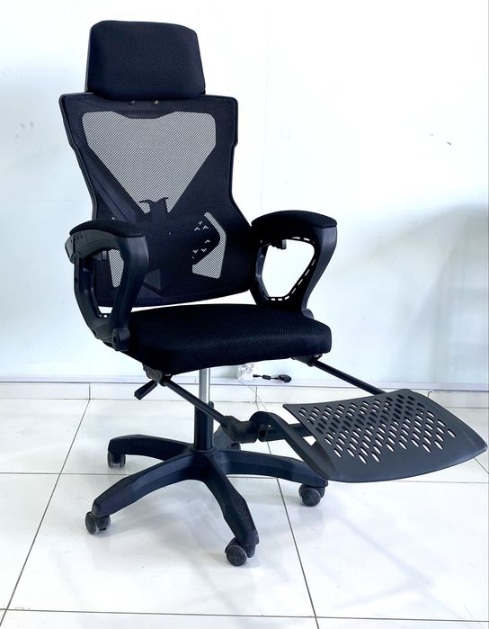 Белое эргономичное офисное кресло Черное современное офисное кресло