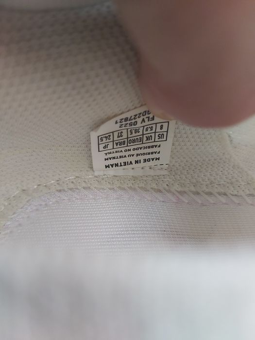 Дамски маратонки Mezuno Wave neo wind