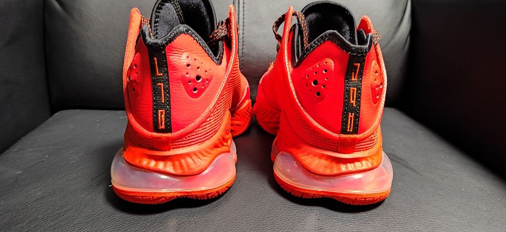 Nike Lebron XIX Low, номер 38