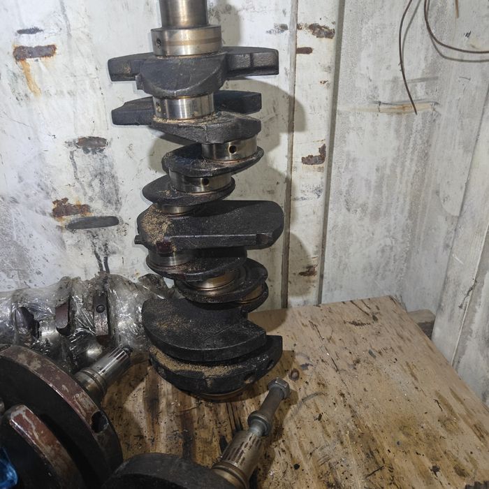 коленвал Mitsubishi 6g72 6g74