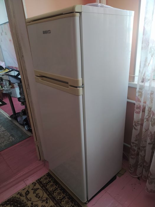 Холодильник BEKO