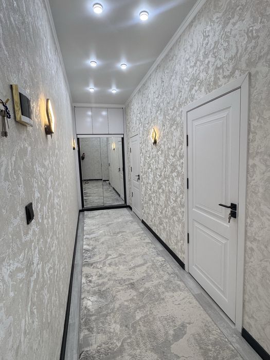 Квартира сотилади 13 мкр 70-дом **кв