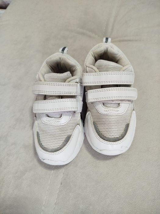 Детская обувь.        .