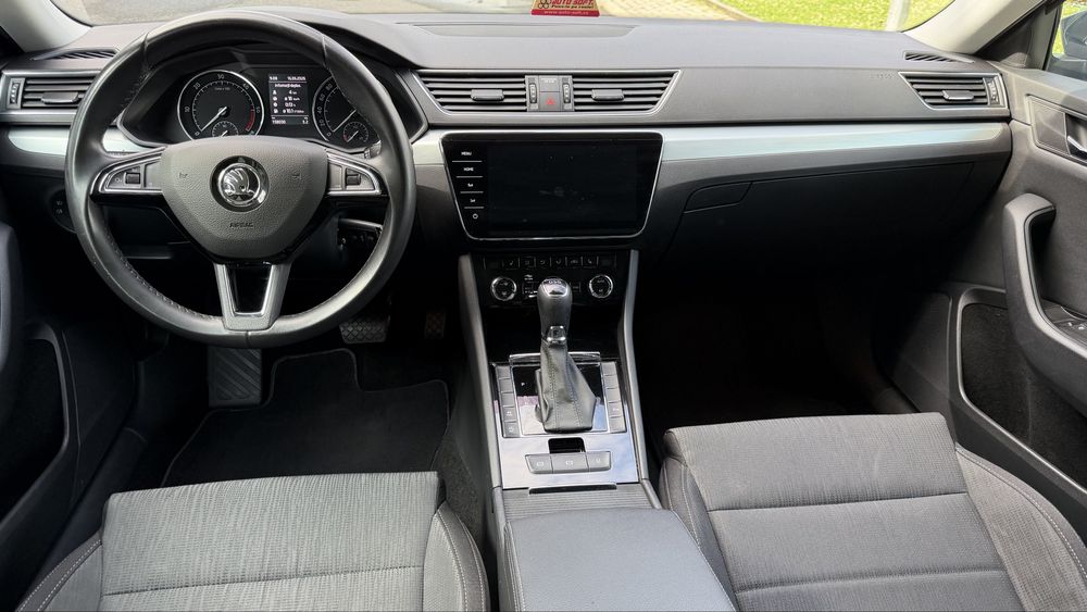 SKODA Superb 2018 — imagine 5