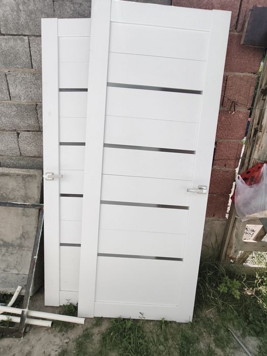 Продоется двери металлический