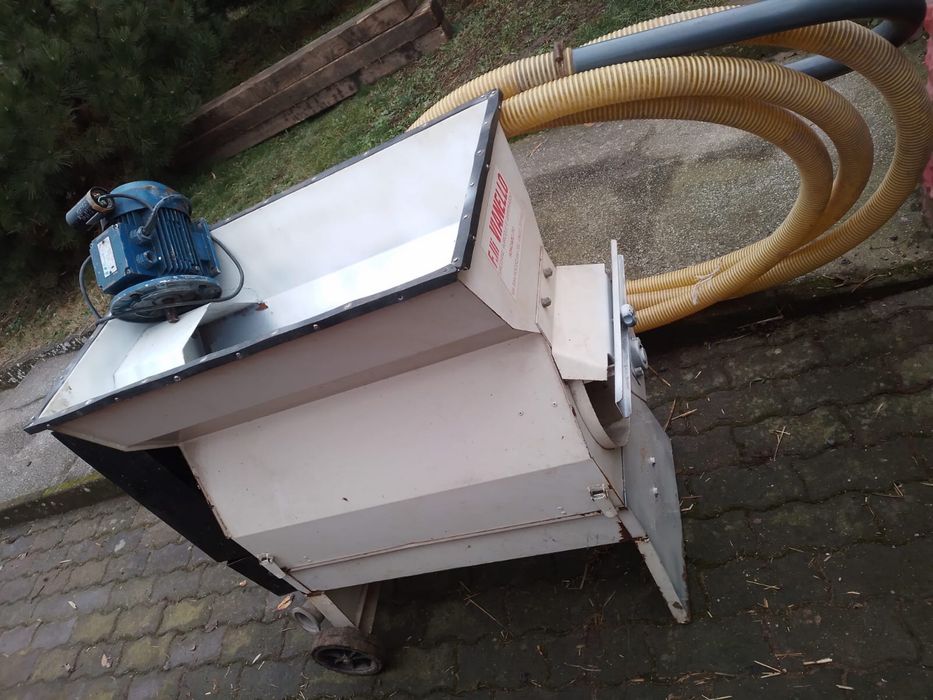 Desciorchinator / zdrobitor struguri