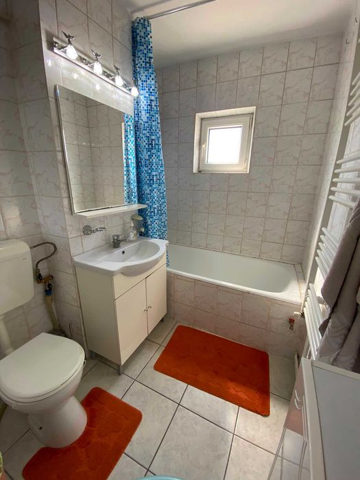 Vand apartament 3 camere Arad