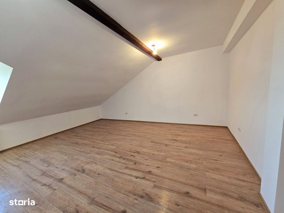 APARTAMENT 2 CAMERE et4/Mansarda LIFT 63 mp 94.990 Euro Platou Galata