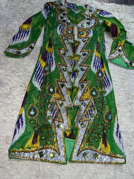 Продается навионалные платье чапаны для невесты