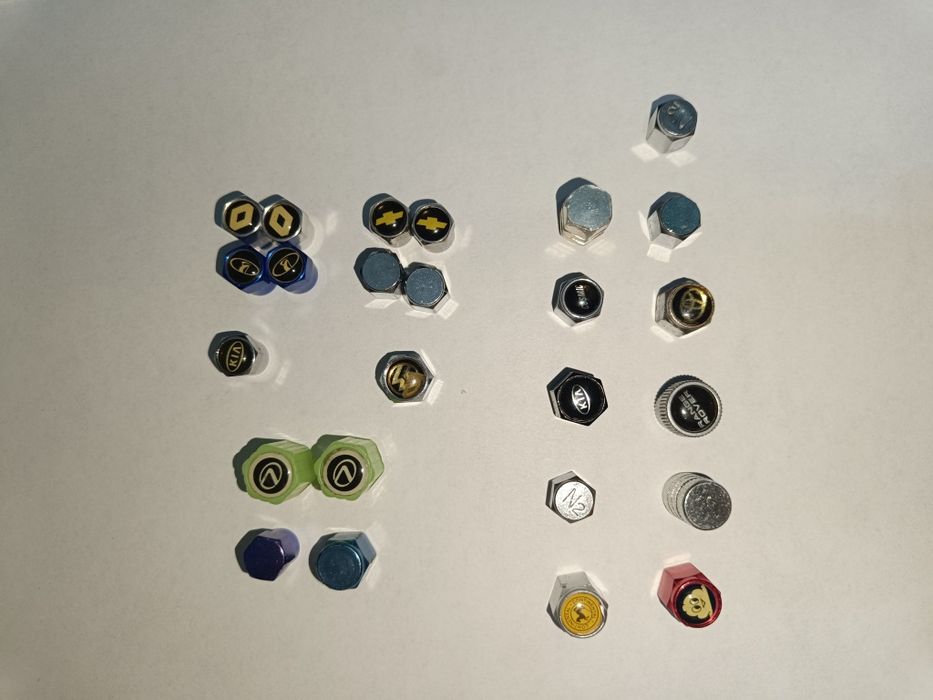 Колпачки для машины