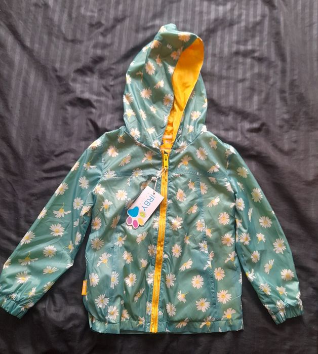 Продам детские вещи