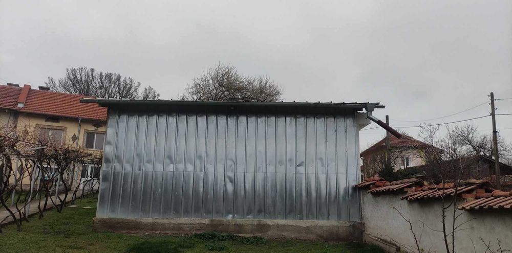 Продава се Гараж / Паркомясто в Пордим - 48 кв.м за 202 €/кв.м - Снимка #2