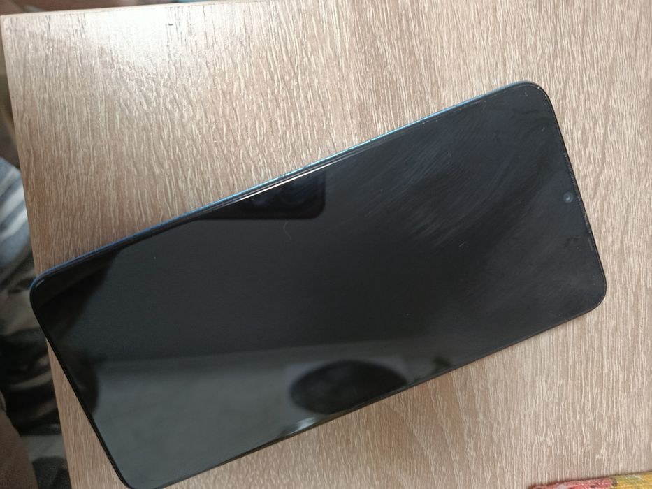 Продам телефон TECNO SPARK 10