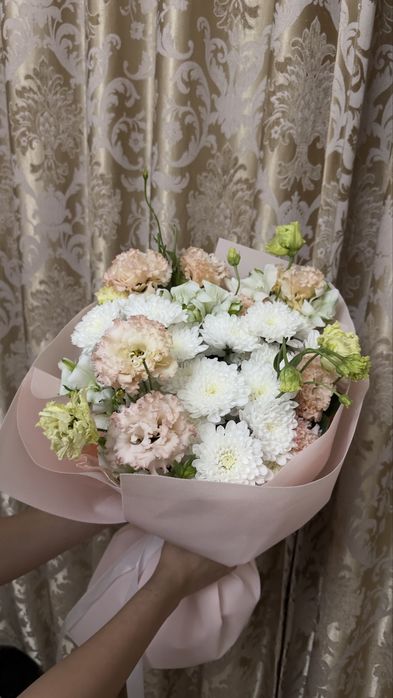 Продам красивые свежие цветы