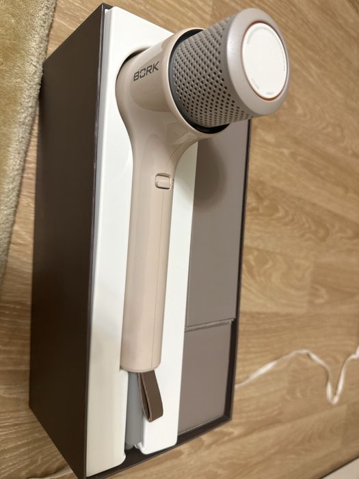 Фен стайлер Bork