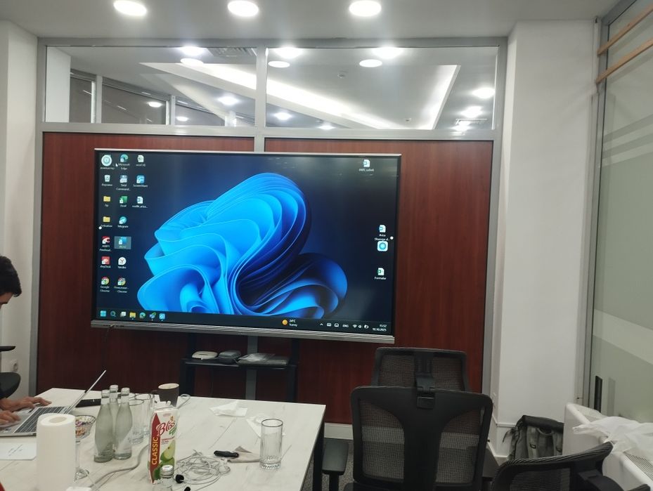 Интерактивная сенсорная доска 65/98 4 К  Панели Арзон нархларда