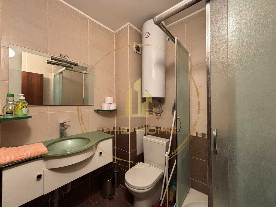 Дава се под наем Двустаен апартамент в Варна, Възраждане 2 - 68 кв.м за 400 € - Снимка #7