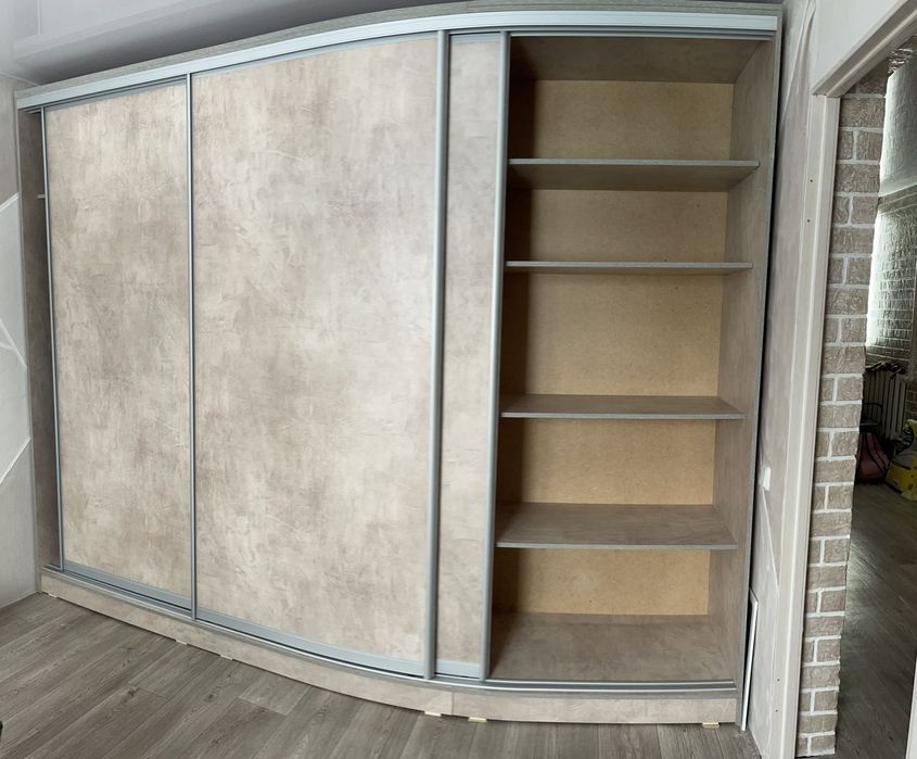 Кухонные гарнитуры