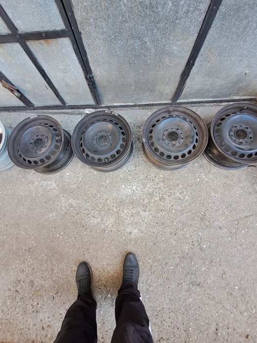 Метални и алуминиеви джанти