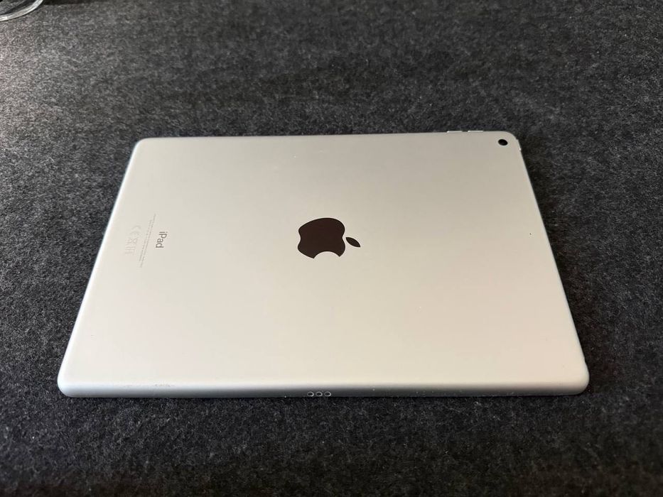 iPad 9 (2021), 64 GB + Apple Pencil