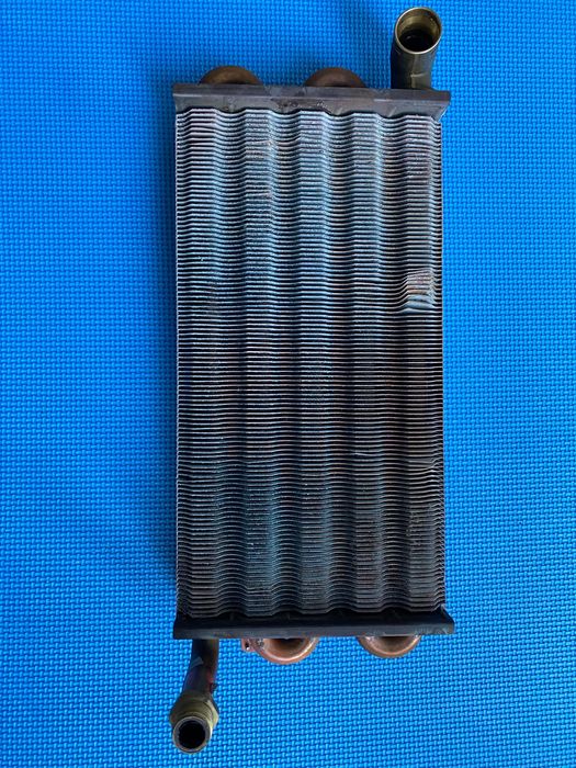 Газов котел Buderus Logamax U052-28T на части разглобен