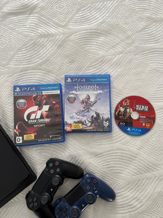 Playstation 4 slim срочно!