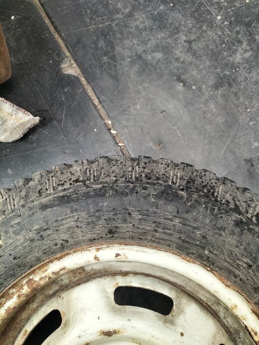 Продаю запаску на ваз