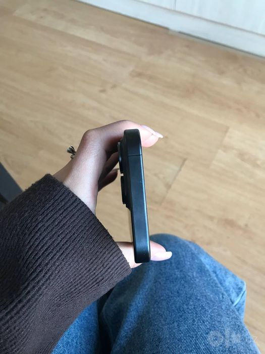 iphone 15 pro black