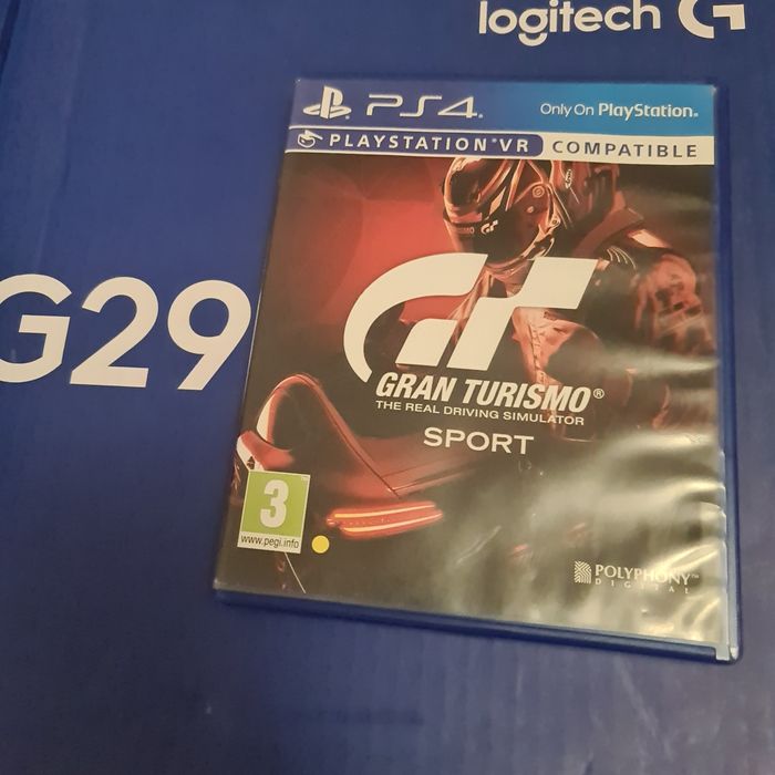 Продавам logitech g29 Playstation 4 +игри