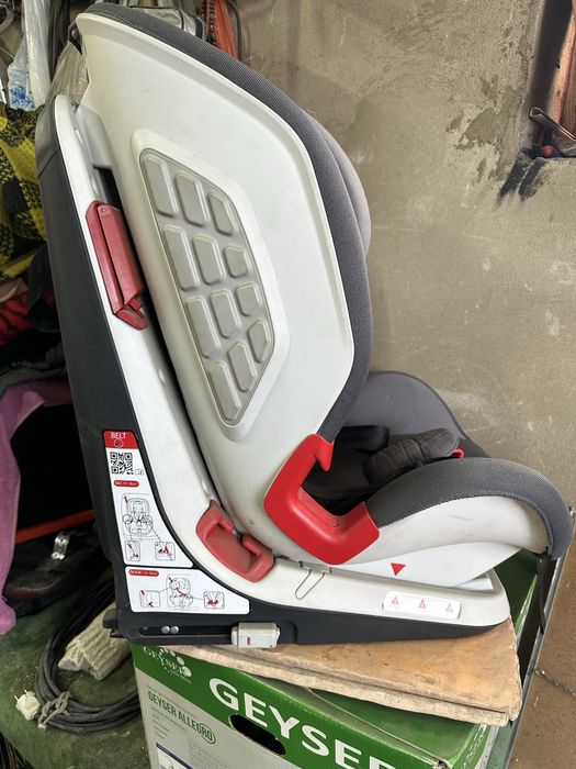 Автокресло chicco seat up