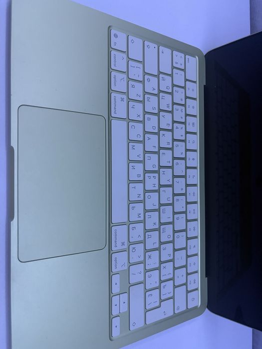 Macbook neo 256