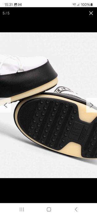 Vând Moon boot alb , cu ridicare personala Chiajna